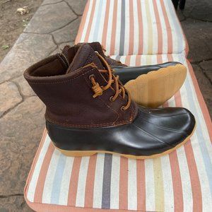 Sperry Duck Boots (never worn)